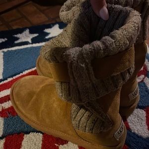 UGG BOOTS